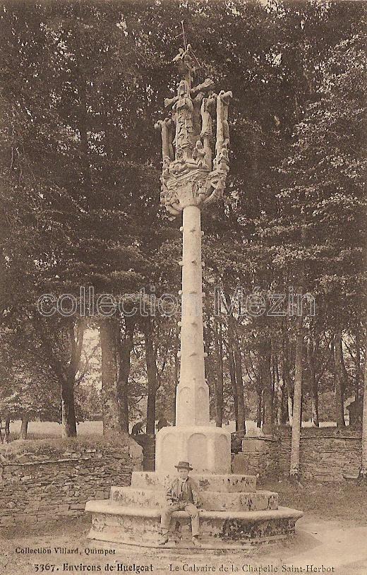 Loqueffret,chapelle de SaintHerbot,cartes postales