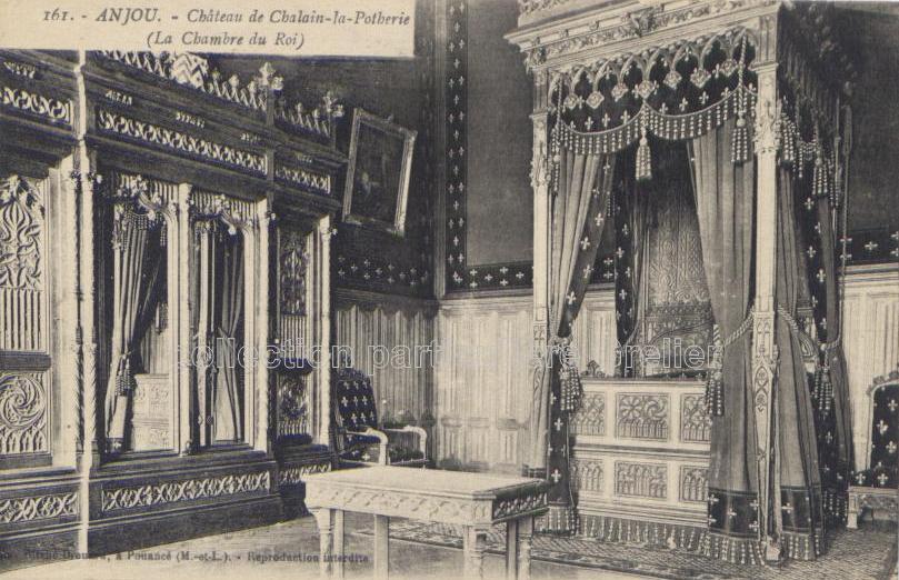 Challain_chambre-roi.jpg